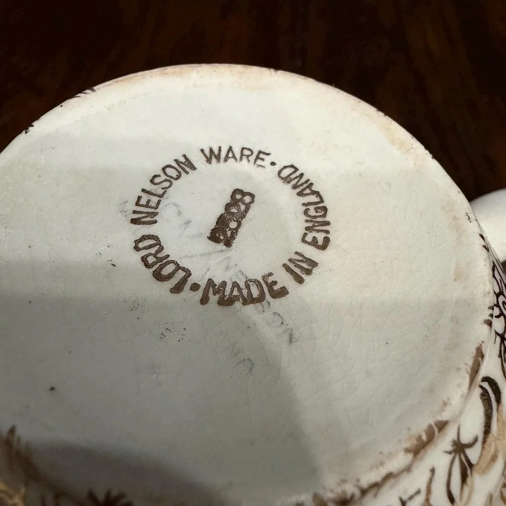 Vintage Lord Nelson Ware Gold Chintz Creamer &‎ Sugar Set England